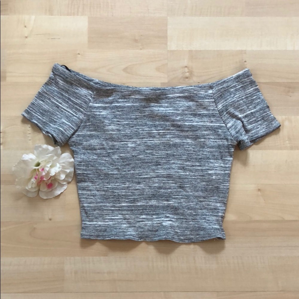 Heather gray crop top